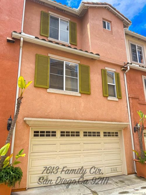 7613 Family Cir, San Diego, CA, 92111-5304 | Card Image