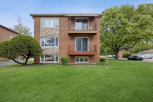 2-801 Barnsdale Rd, La Grange Park, IL, 60526-1787 | Card Image