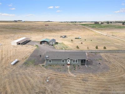 1570 S County Road 129, House other with 3 bedrooms, 2 bathrooms and 2 parking in Bennett CO | Image 1