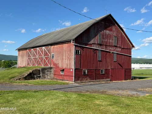 5846 Business 220, Bedford, PA, 15522-7630 | Card Image