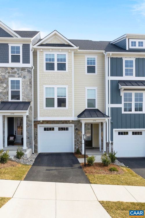 3036 Farrow Dr, CHARLOTTESVILLE, VA, 22901 | Card Image