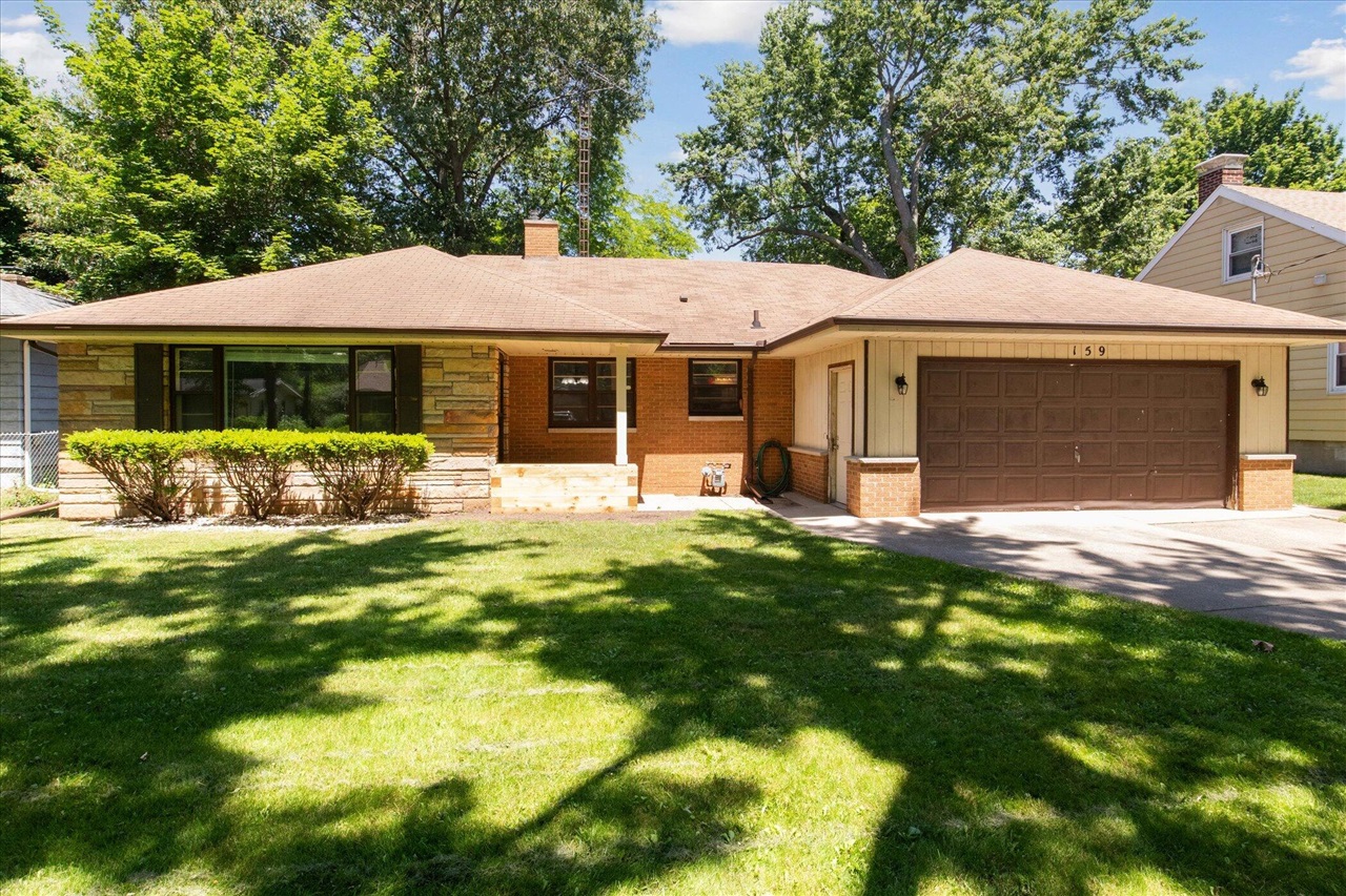 Elmside Rd, Benton Harbor, MI 49022