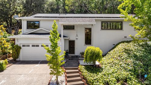 501 Willow Ct, Novato, CA, 94945-3325 | Card Image