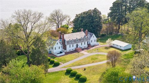 1685 Sweet Hall Rd, West Point, VA, 23181-3318 | Card Image