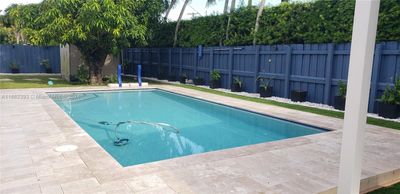 10430 Sw 50th Ter, House other with 3 bedrooms, 2 bathrooms and null parking in Miami FL | Image 2