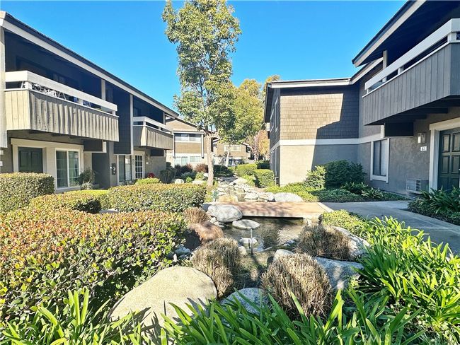 63 Streamwood, Condo with 2 bedrooms, 1 bathrooms and 1 parking in Irvine CA | Image 8