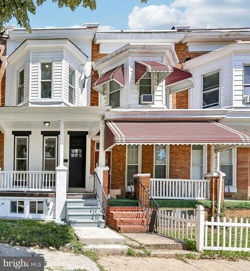 1517 N Ellamont St, BALTIMORE, MD, 21216-3818 | Card Image