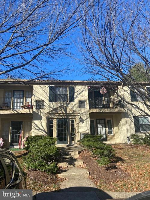 697-5900 Surrey Hill Pl, SPRINGFIELD, VA, 22152-1144 | Card Image