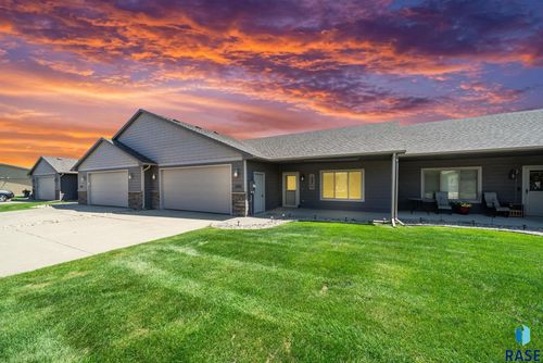 1006 Tanner Ct Court, Tea, SD, 57064 | Card Image