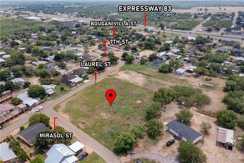 205 W 8th St, Sullivan City, TX, 78595 | Card Image