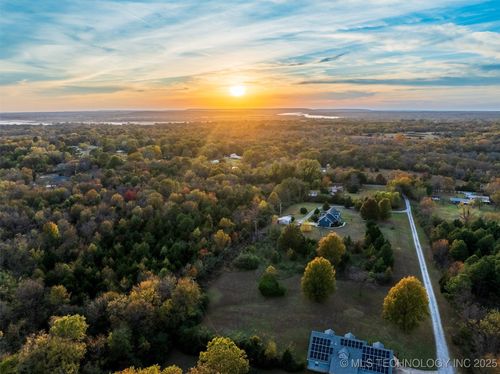 2 S 321st East Ave, Coweta, OK, 74429 | Card Image