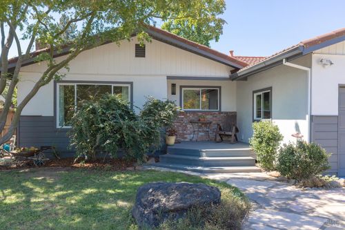 18751 Melvin Ave, Sonoma, CA, 95476-4622 | Card Image