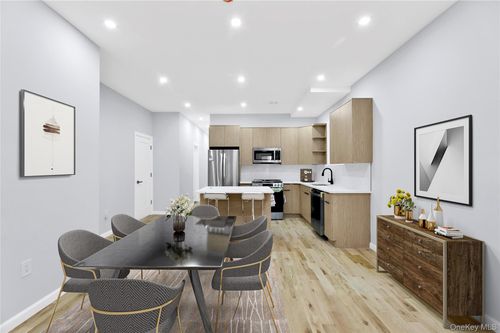 1973 Strauss St, Brooklyn, NY, 11212-4524 | Card Image