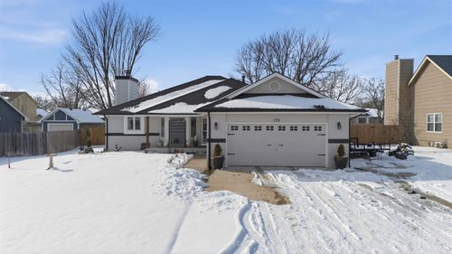 135 Chapel Dr, Andover, KS, 67002-9563 | Card Image