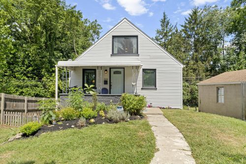 324 Chase Rd, Columbus, OH, 43214-1224 | Card Image