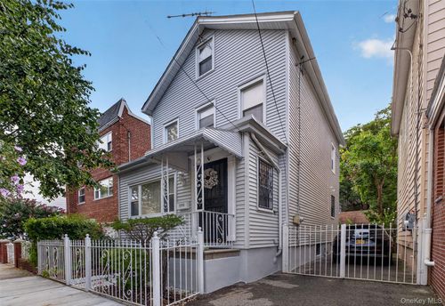 2518 Glebe Avenue, New York, NY, 10461 | Card Image