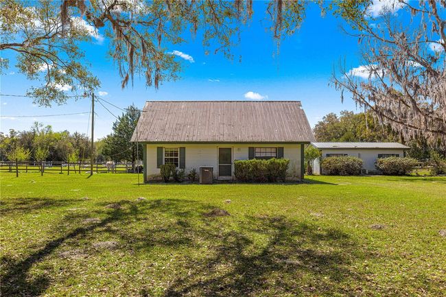 15950 Ne 50 Th St, Home with 4 bedrooms, 2 bathrooms and null parking in WILLISTON FL | Image 20