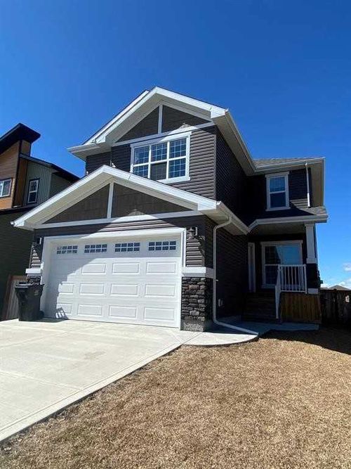 8618 88 St, Grande Prairie, AB, T8X0P5 | Card Image