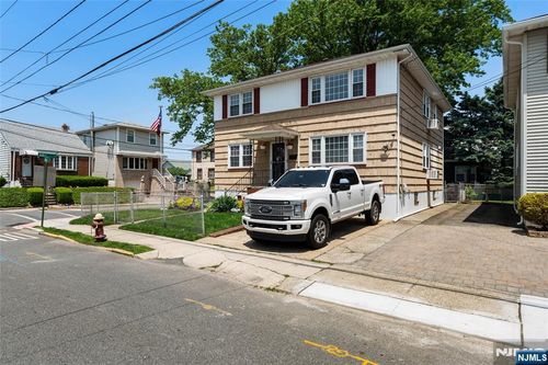 80 Front St, North Arlington, NJ, 07031-5822 | Card Image