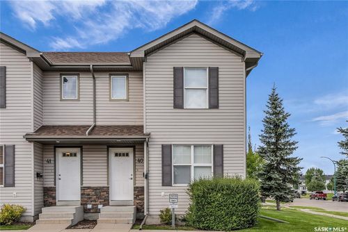 40-135 Pawlychenko Lane, Saskatoon, SK, S7V1K2 | Card Image