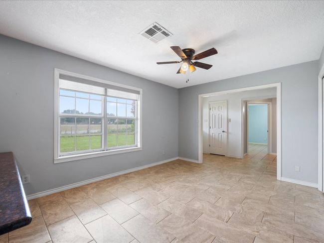 17645 Highway 6, Home with 3 bedrooms, 3 bathrooms and 2 parking in Navasota TX | Image 20