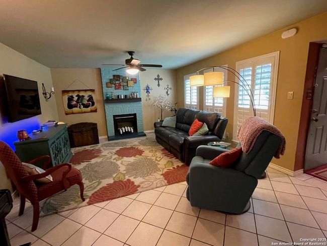 APT-302 - 7711 Callaghan Rd, Townhouse with 3 bedrooms, 3 bathrooms and null parking in San Antonio TX | Image 6