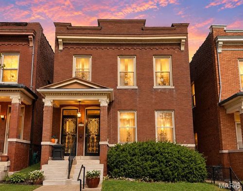 4175 Flad Ave, Saint Louis, MO, 63110-3918 | Card Image