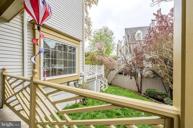12836 Mill Brook Ct, Townhouse with 4 bedrooms, 4 bathrooms and null parking in WOODBRIDGE VA | Image 32