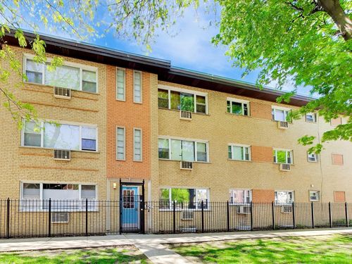 2s-6828 N Greenview Avenue, Chicago, IL, 60626 | Card Image