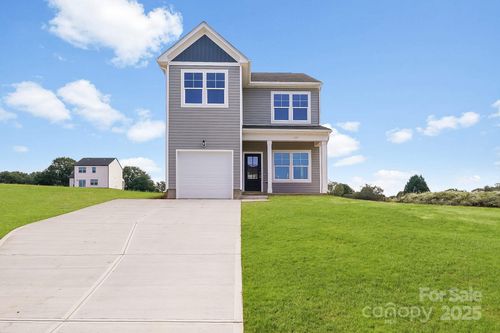 137 Red Cedar Ln, Statesville, NC, 28625-2389 | Card Image