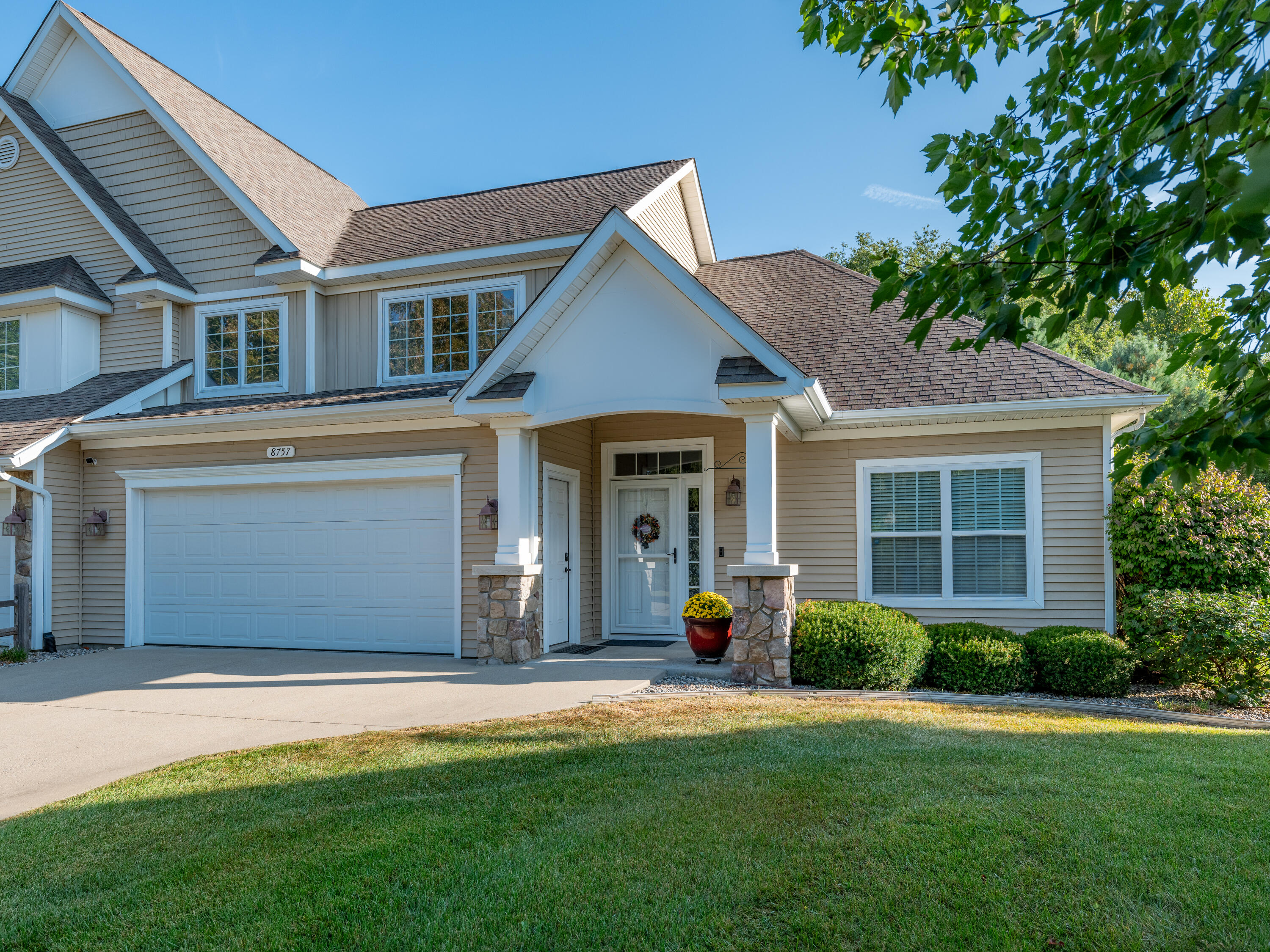 Tiburon Ln, Richland, MI 49083