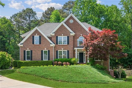 7020 Weybridge Dr, Cumming, GA, 30040-7652 | Card Image