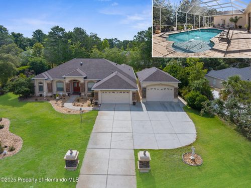 10124 Southern Breeze Ct, Weeki Wachee, FL, 34613-6526 | Card Image