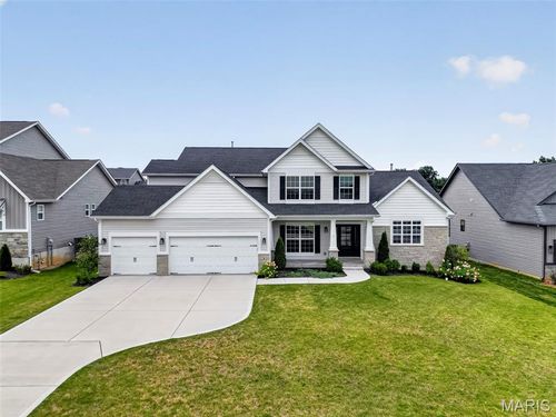 3 Warchol Ct, O Fallon, MO, 63368-3580 | Card Image