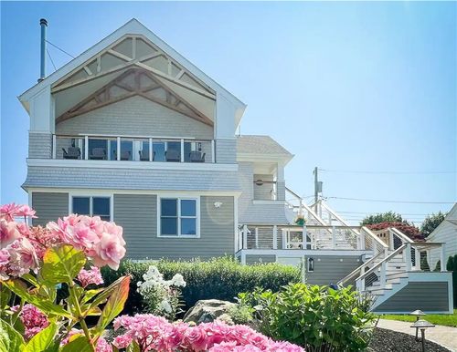 2-174 Renfrew Ave, Middletown, RI, 02842-5829 | Card Image