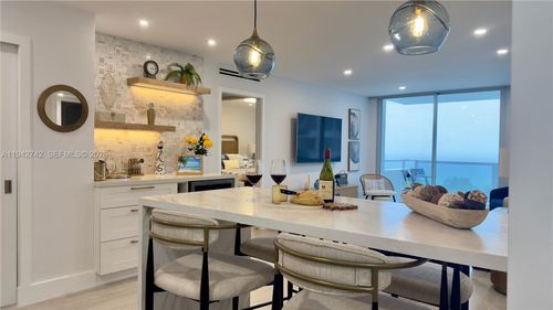 apt-715-5161 Collins Ave, Miami Beach, FL, 33140-2720 | Card Image