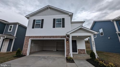 5201 Crooked Ln, STEPHENS CITY, VA, 22655-2520 | Card Image