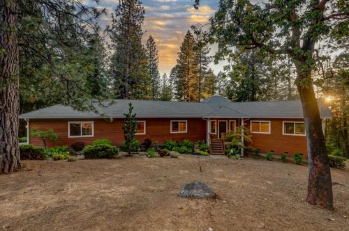 10948 Hidden Lake Ct, Nevada City, CA, 95959-8216 | Card Image