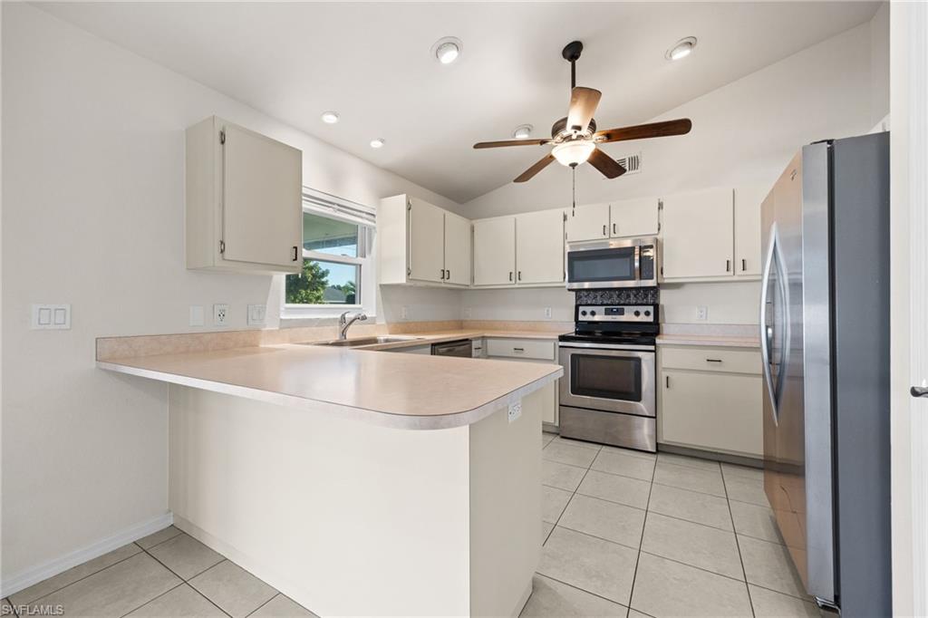Residential in CAPE CORAL 5
