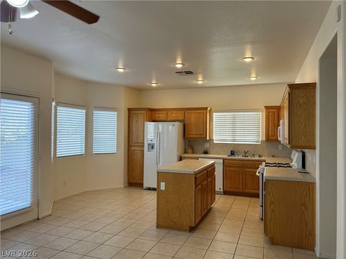 4020 Clove Hitch St, North Las Vegas, NV, 89032-0271 | Card Image