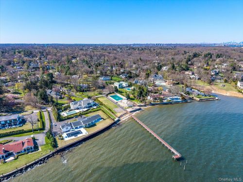 33 Harbour Rd, Great Neck, NY, 11024-1203 | Card Image