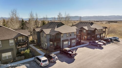 41-715 Moraine Ct, Driggs, ID, 83422-5240 | Card Image