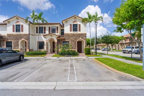 3305 W 93rd Pl, Hialeah, FL, 33018-2074 | Card Image