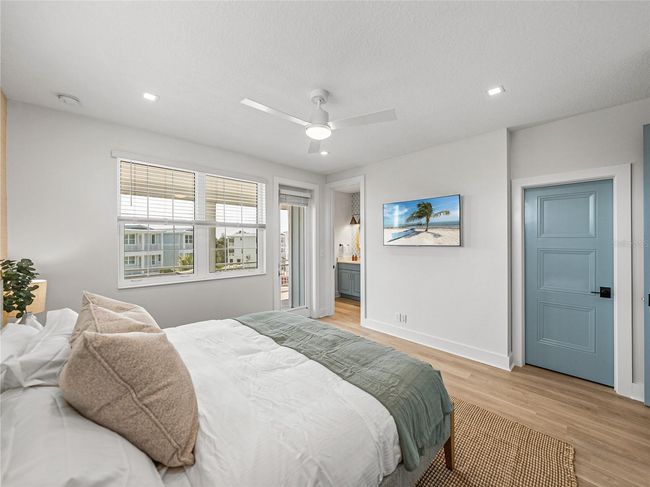 4215 Saltwater Pearl Way, House other with 3 bedrooms, 3 bathrooms and null parking in CORTEZ FL | Image 37