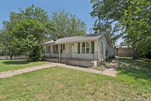 1102 Cecilia St, San Antonio, TX, 78207-2421 | Card Image