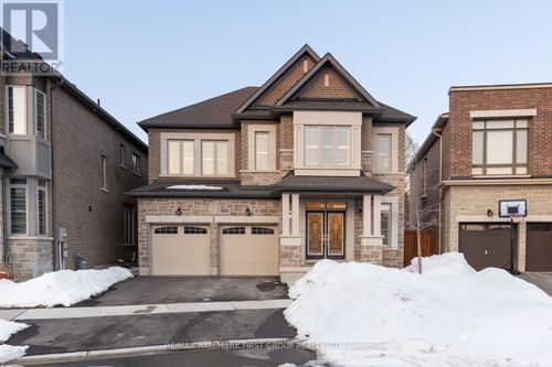 38 Priory Dr, Whitby, ON, L1P0L1 | Card Image