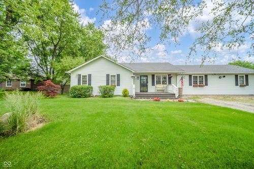 610 E 1000 N, Fortville, IN, 46040-9315 | Card Image