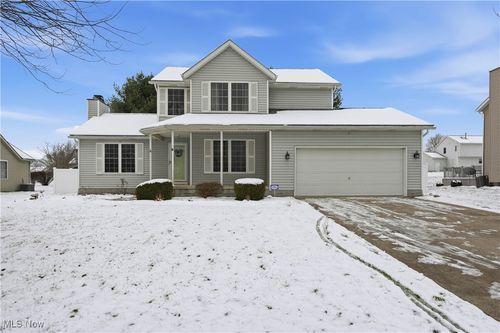 2414 Mount Pleasant St Ne, Canton, OH, 44721-1454 | Card Image