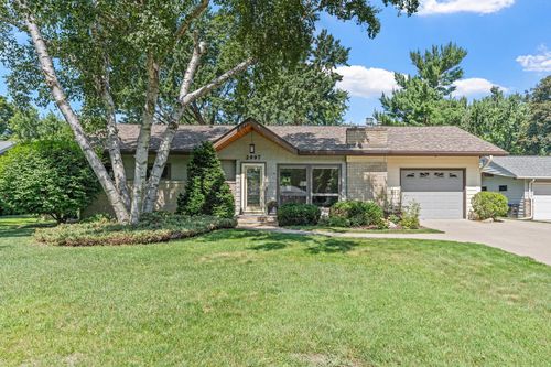 2997 Arona St, Roseville, MN, 55113-1625 | Card Image