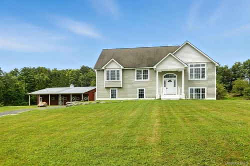 160 Pirog Rd, Pine Bush, NY, 12566-7225 | Card Image